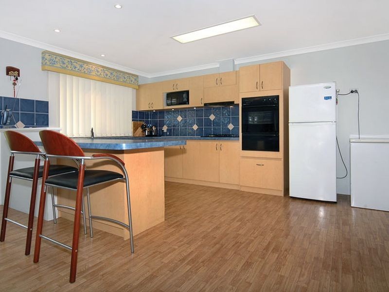 33 Burleigh Drive, Australind WA 6233