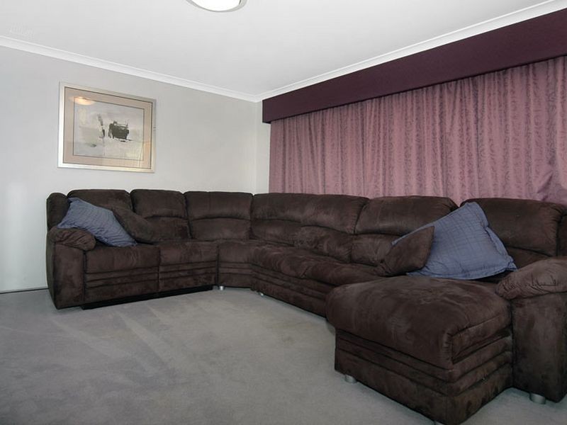 33 Burleigh Drive, Australind WA 6233