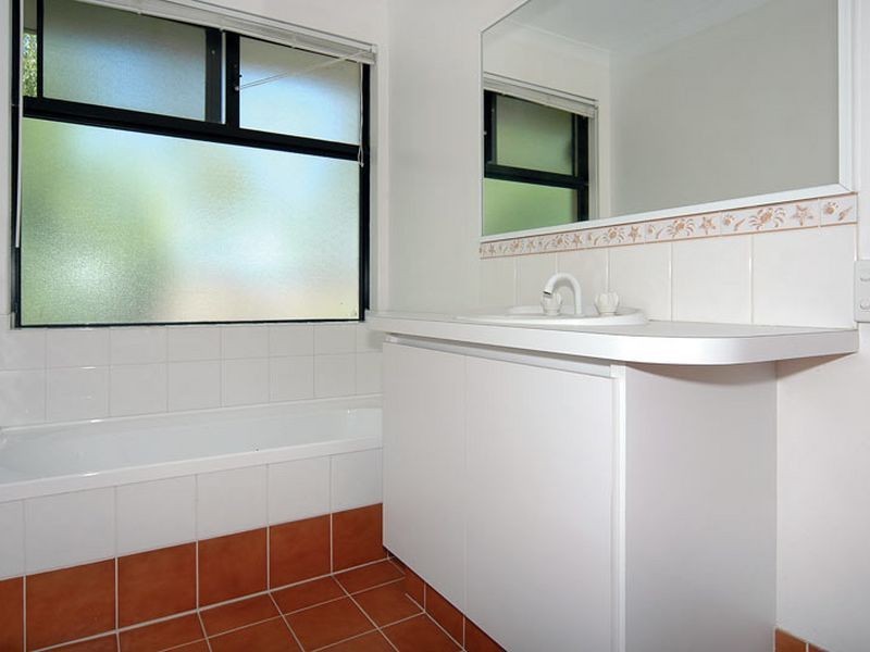 33 Burleigh Drive, Australind WA 6233