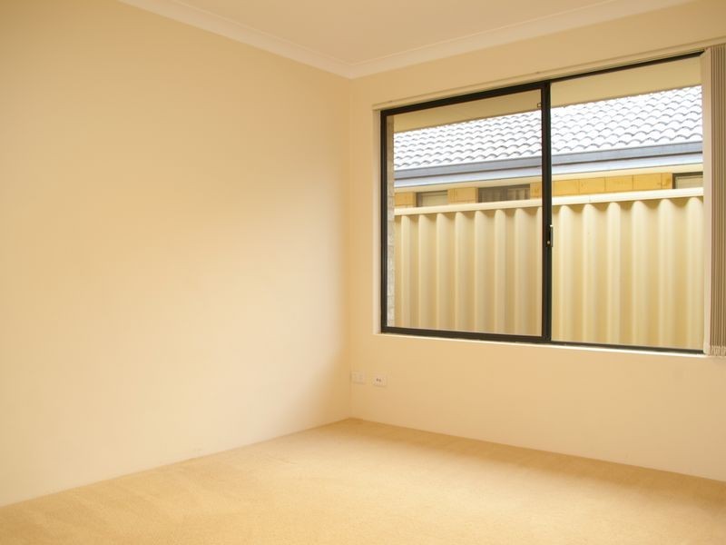 9 Casson St, Dalyellup WA 6230