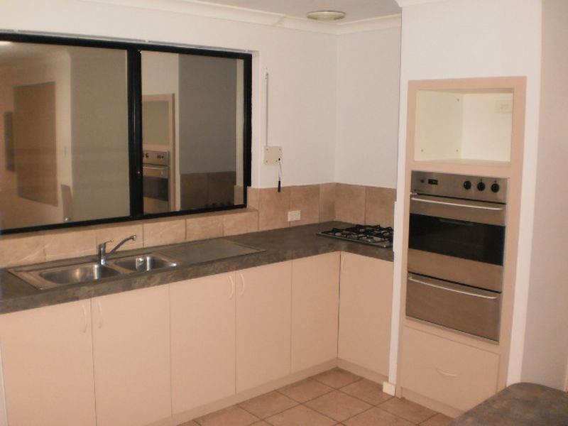 15 Carr Place, Usher WA 6230