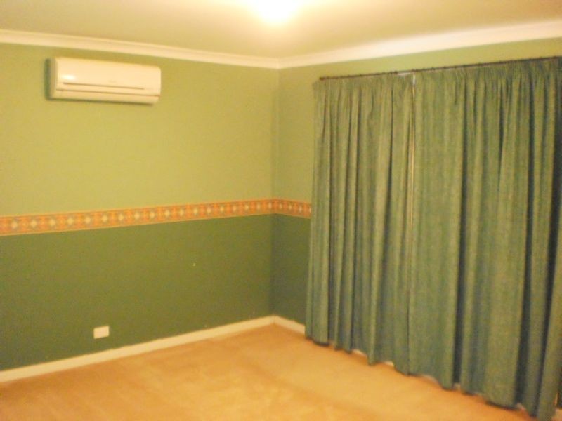 15 Carr Place, Usher WA 6230