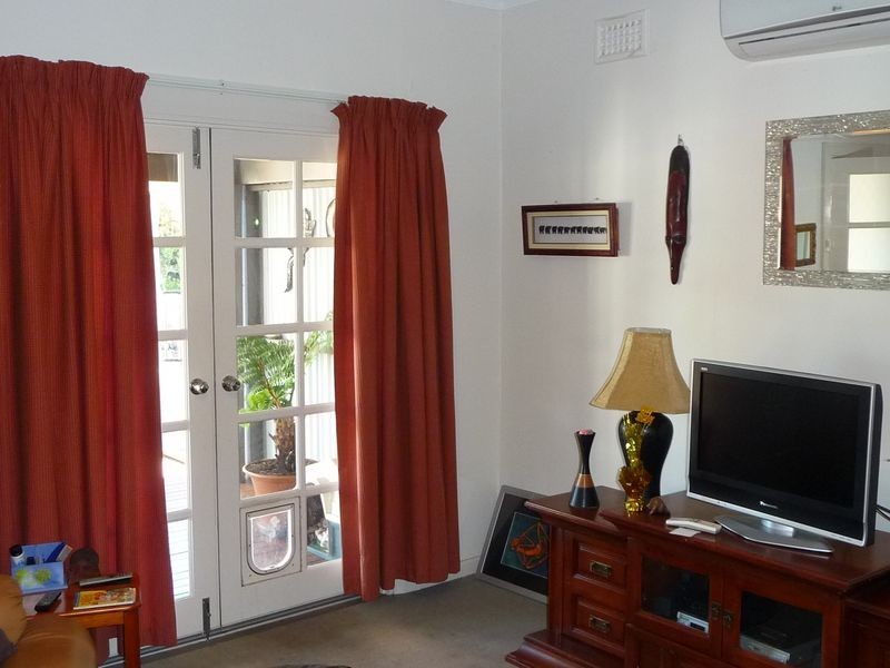 1/15 Lowe Street, Carey Park WA 6230