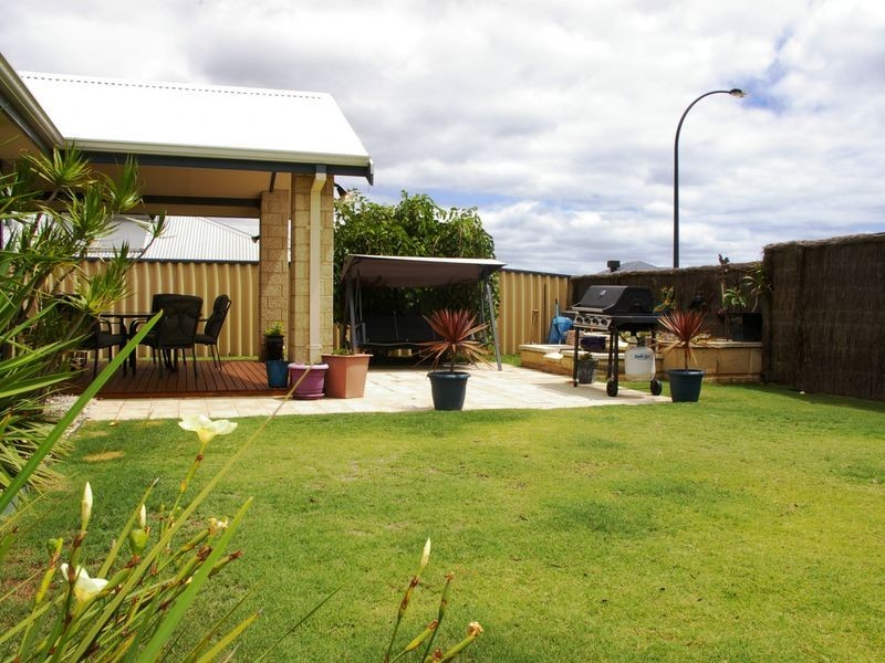 181 Norton Promenade, Dalyellup WA 6230