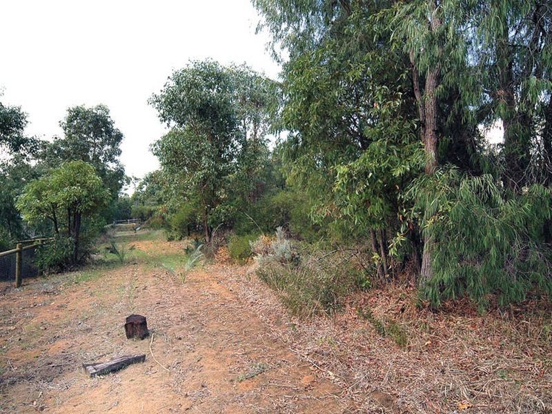 31 Maidment Parade, Dalyellup WA 6230