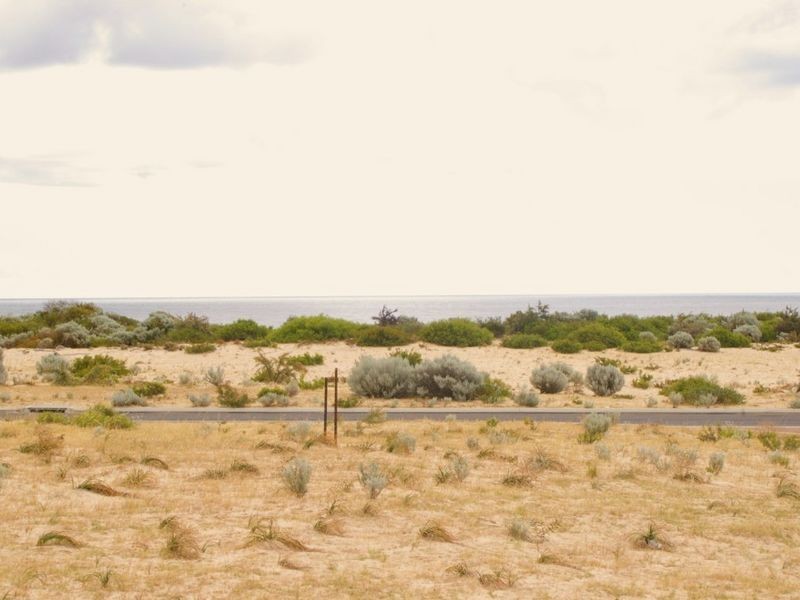 5 Oxley Pass, Dalyellup WA 6230