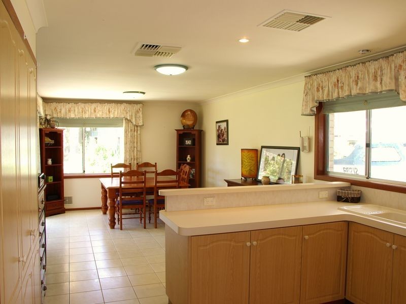 9 Macqueen Crescent, South Bunbury WA 6230