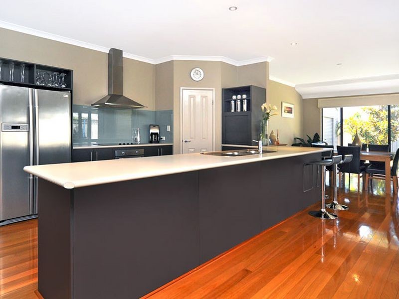 18 Emerald Street, Australind WA 6233