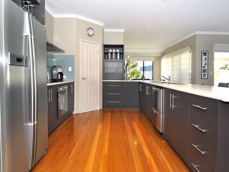 18 Emerald Street, Australind WA 6233