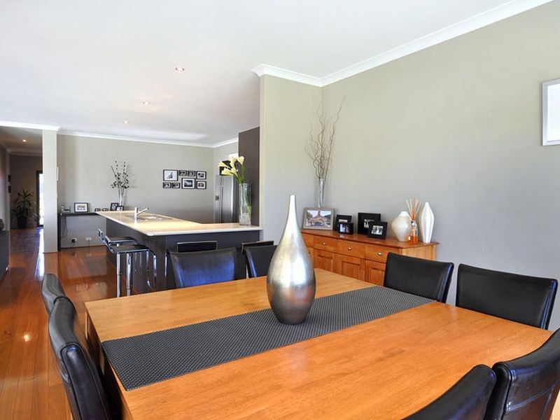 18 Emerald Street, Australind WA 6233