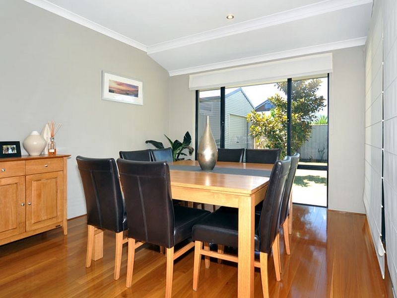 18 Emerald Street, Australind WA 6233