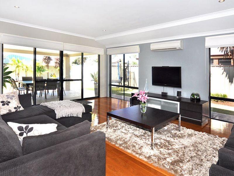 18 Emerald Street, Australind WA 6233