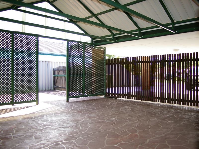 32 St Peters Green, College Grove WA 6230