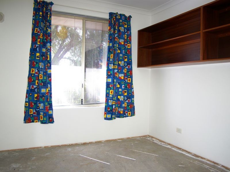 32 St Peters Green, College Grove WA 6230