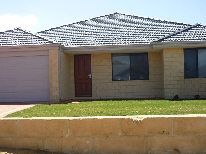 131 Hornibrook Road, Dalyellup WA 6230
