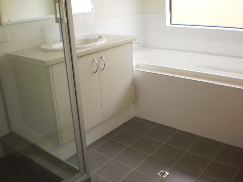 133 Hornibrook Road, Dalyellup WA 6230