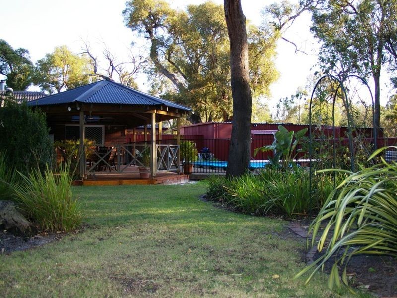 62 Gulf Way, Leschenault WA 6233