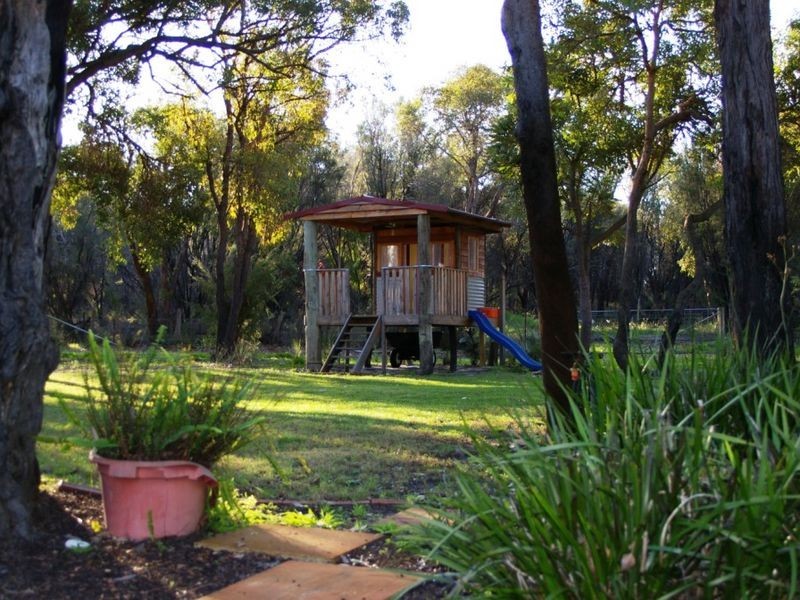 62 Gulf Way, Leschenault WA 6233