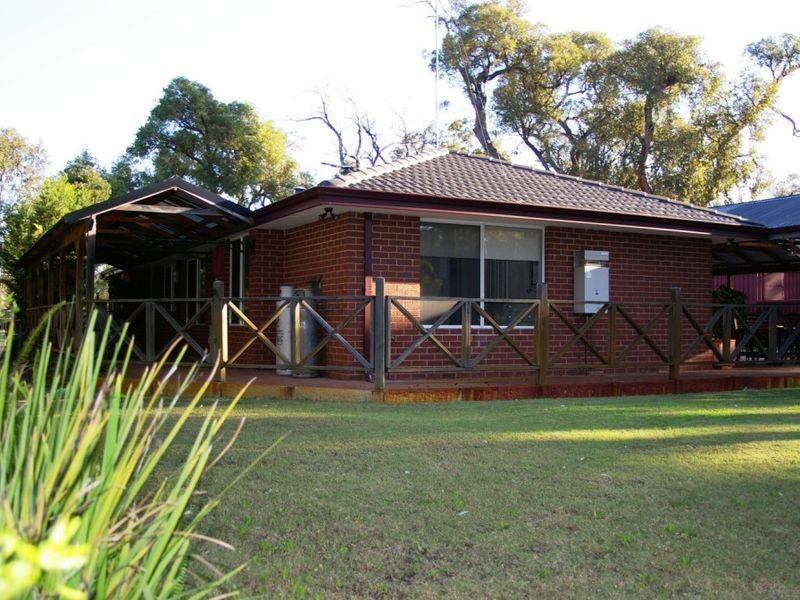 62 Gulf Way, Leschenault WA 6233