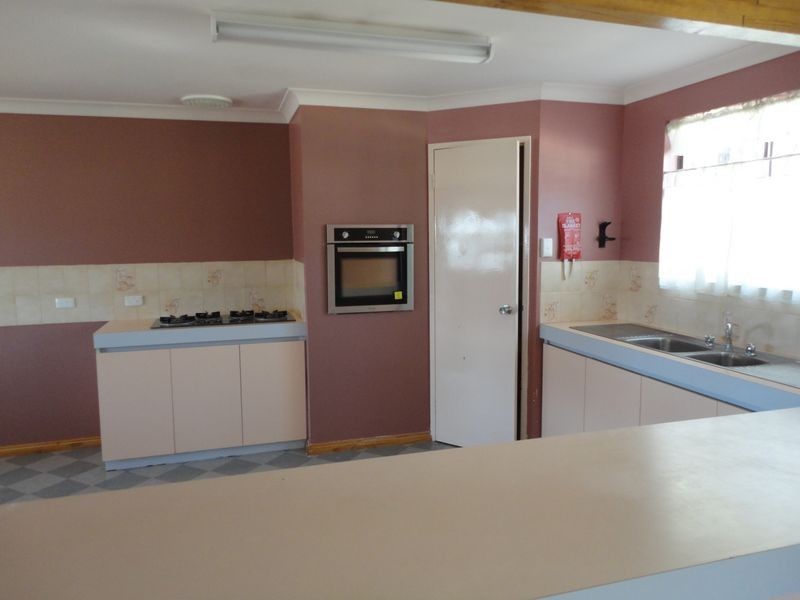 58 Pearce Road, Australind WA 6233