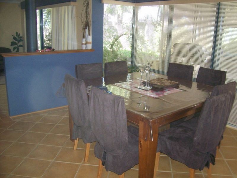 8 Samrose Road, Dalyellup WA 6230