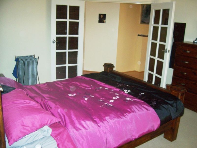 8 Samrose Road, Dalyellup WA 6230