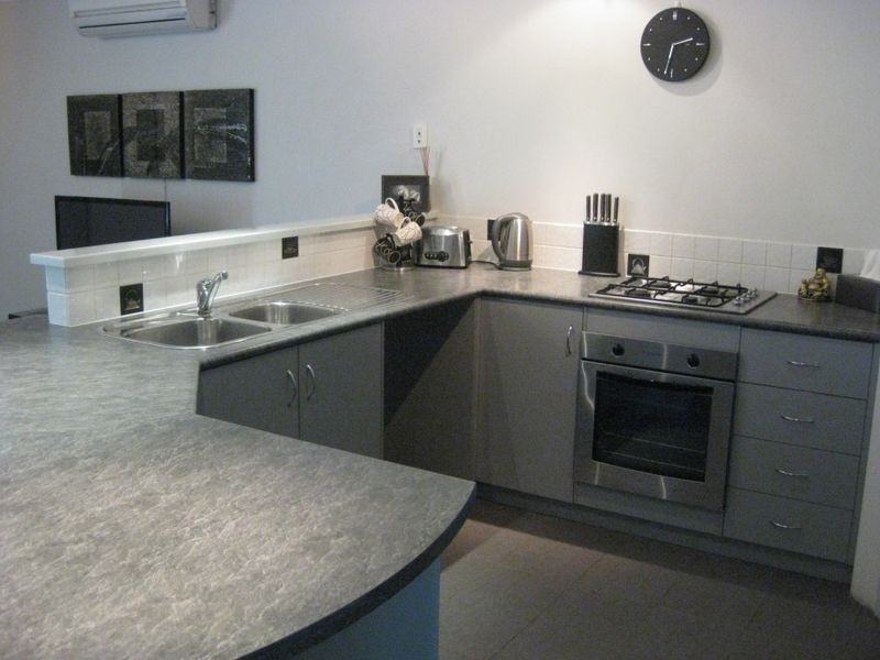 10 Wilson St, Carey Park WA 6230