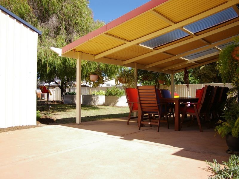 4 Gibbs Street, Bunbury WA 6230