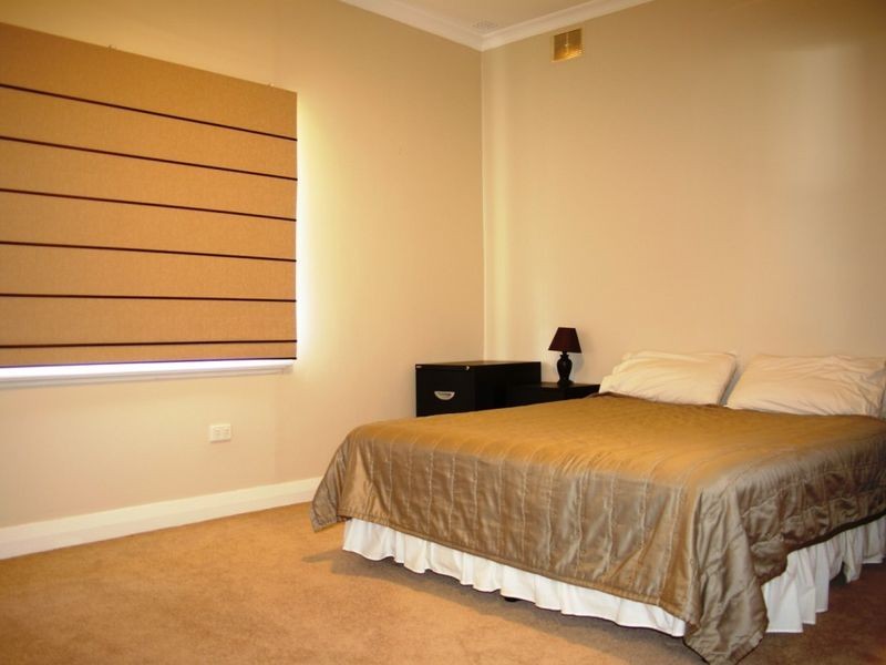 4 Gibbs Street, Bunbury WA 6230