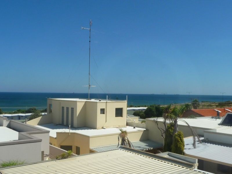 B/10 Acacia St, Bunbury WA 6230