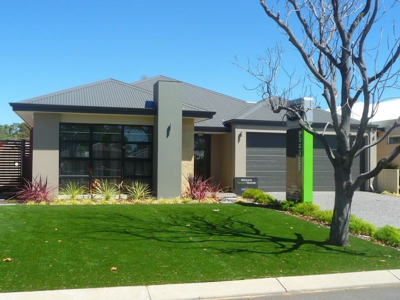 8 Jury Bend, Carey Park WA 6230