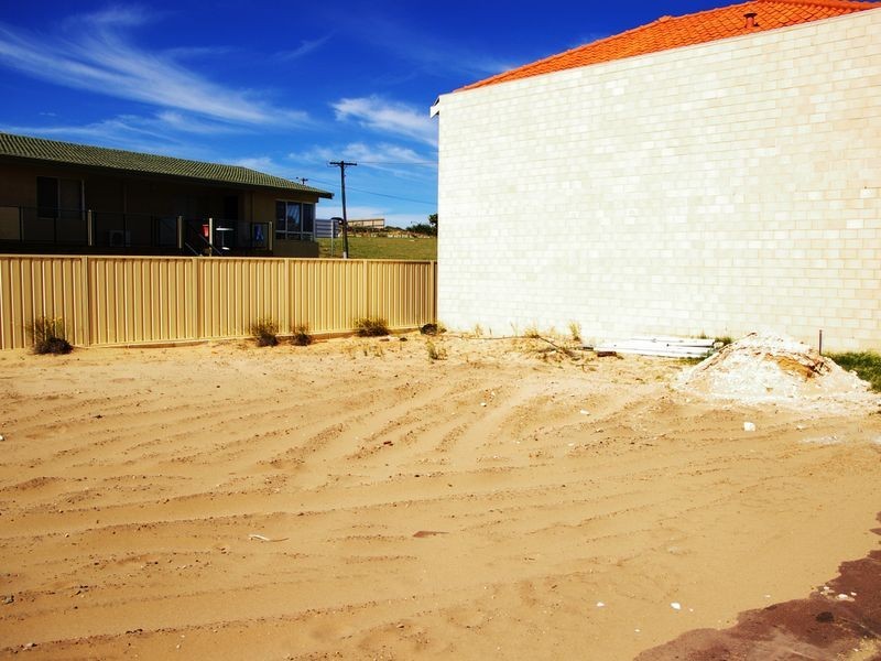 2/1 Upper Esplanade, Bunbury WA 6230