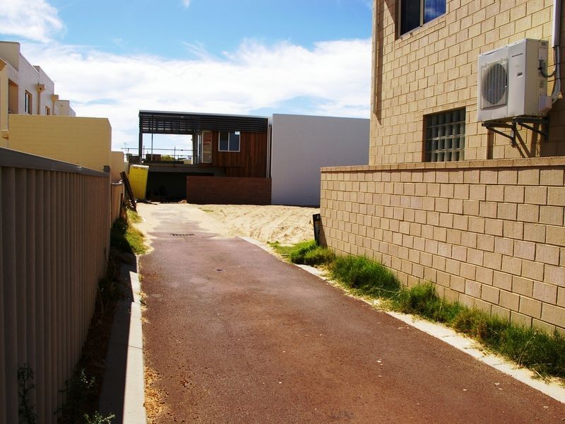 2/1 Upper Esplanade, Bunbury WA 6230
