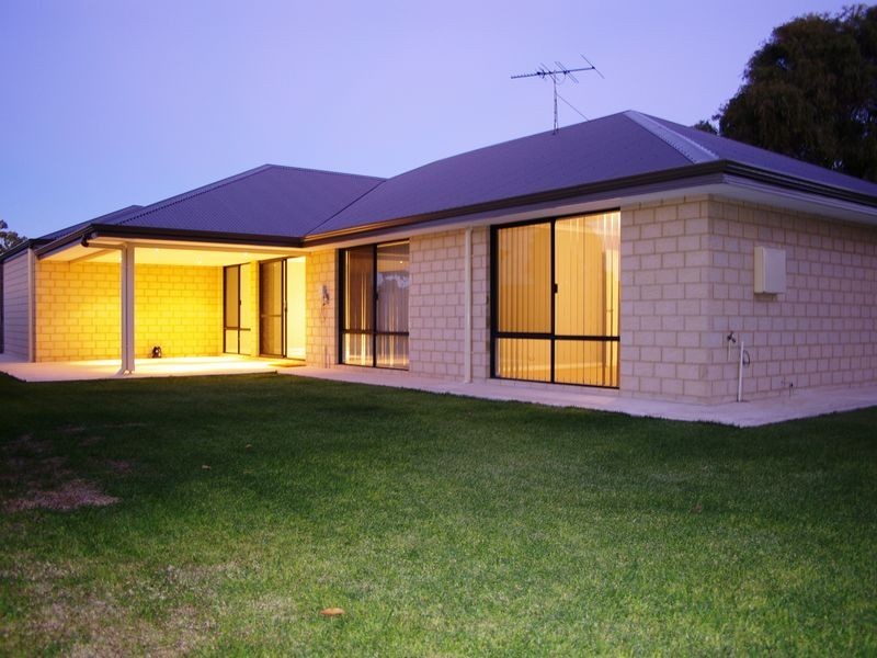 29 Knuckey Close, Boyanup WA 6237