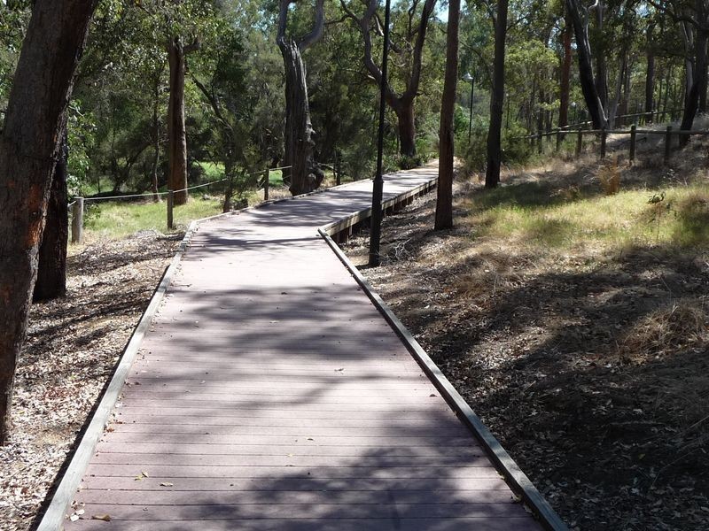 1 Dorset Way, Eaton WA 6232