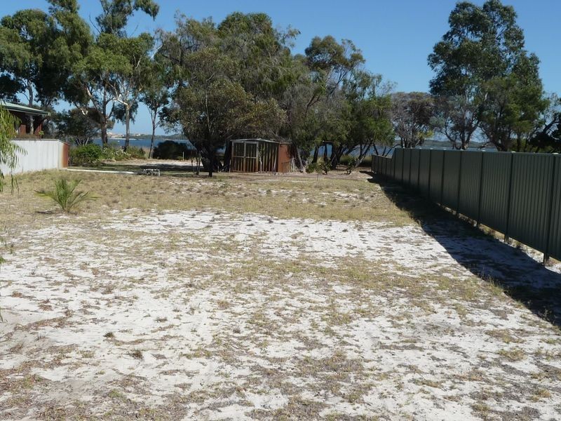 8 Old Coast Road, Australind WA 6233