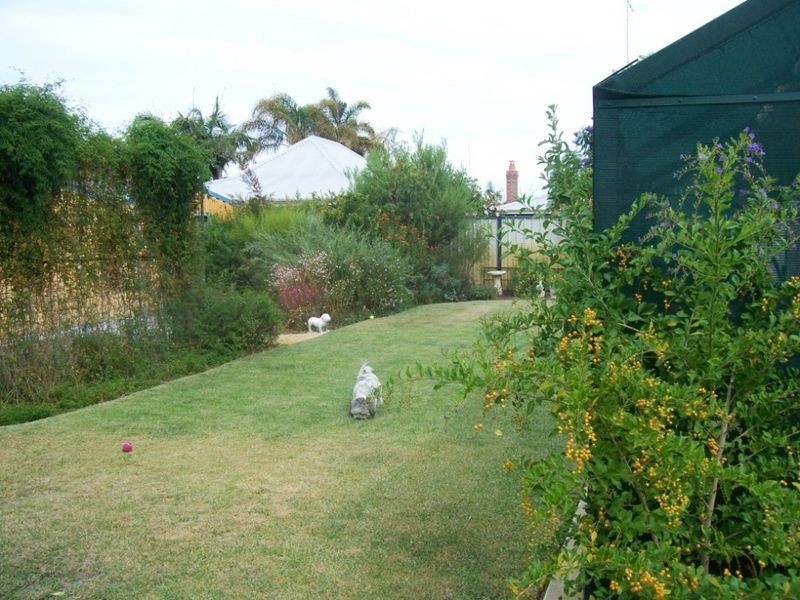 39 King Road, East Bunbury WA 6230