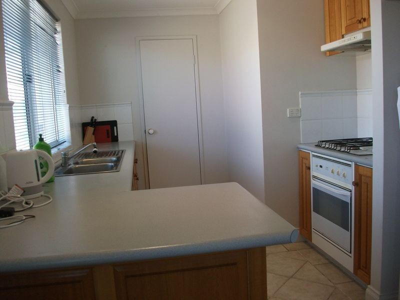 7/127 Ocean Drive, Bunbury WA 6230