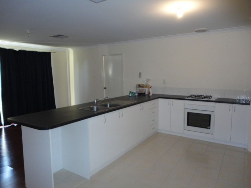 53 Kingston Drive, Australind WA 6233