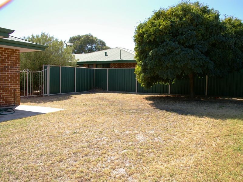 6/6 Forrest Road, Capel WA 6271