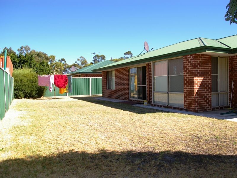 6/6 Forrest Road, Capel WA 6271