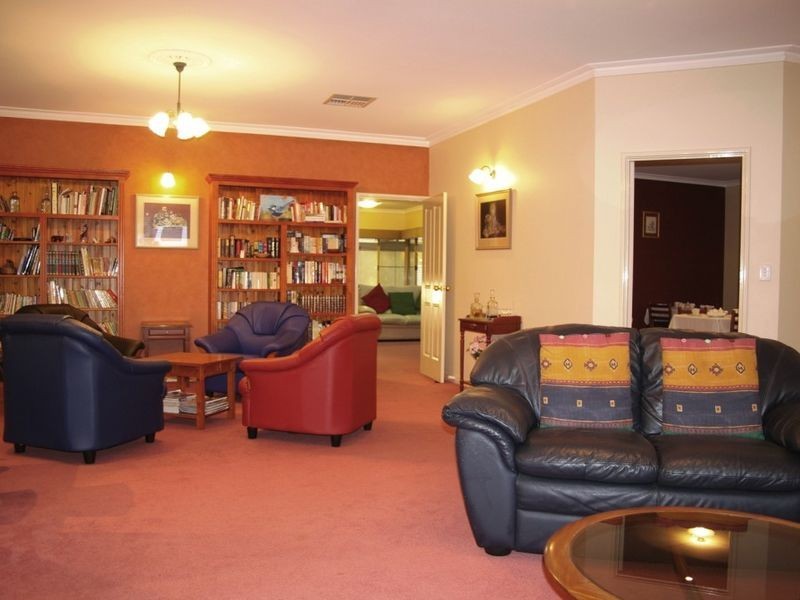 7 Watermass Place, Australind WA 6233