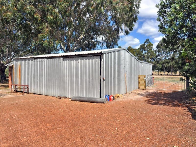 18 Buckle Street, Allanson WA 6225