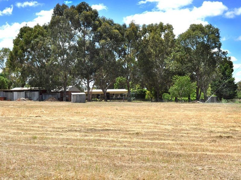 18 Buckle Street, Allanson WA 6225