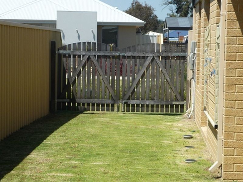 6 Kambany Approach, Dalyellup WA 6230