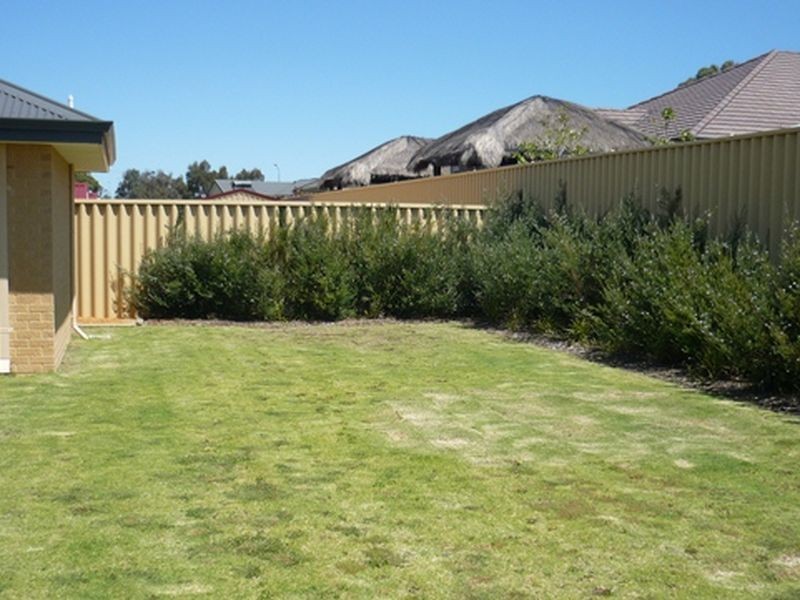 6 Kambany Approach, Dalyellup WA 6230