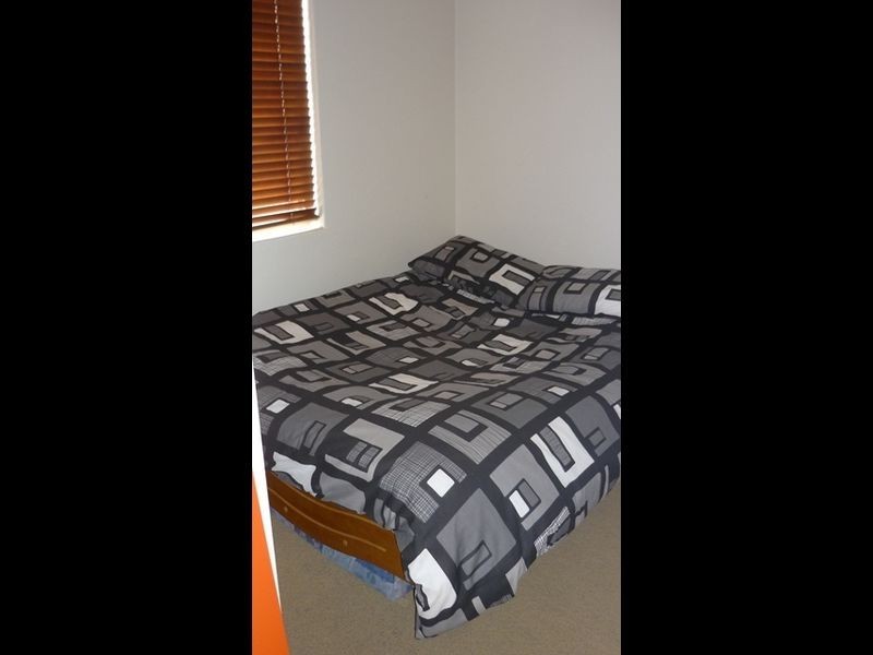 2/21 Greensell Street, Bunbury WA 6230