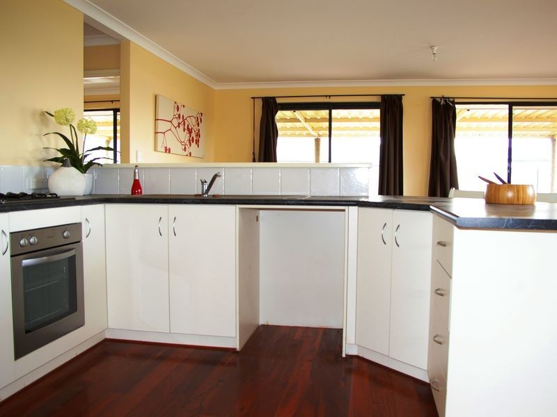 56 Range Road, Capel WA 6271