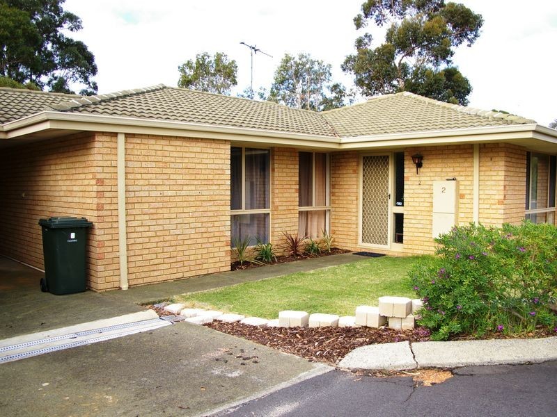 2/104 Paris Road, Australind WA 6233