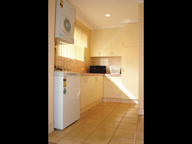 11 Oak Court, Eaton WA 6232